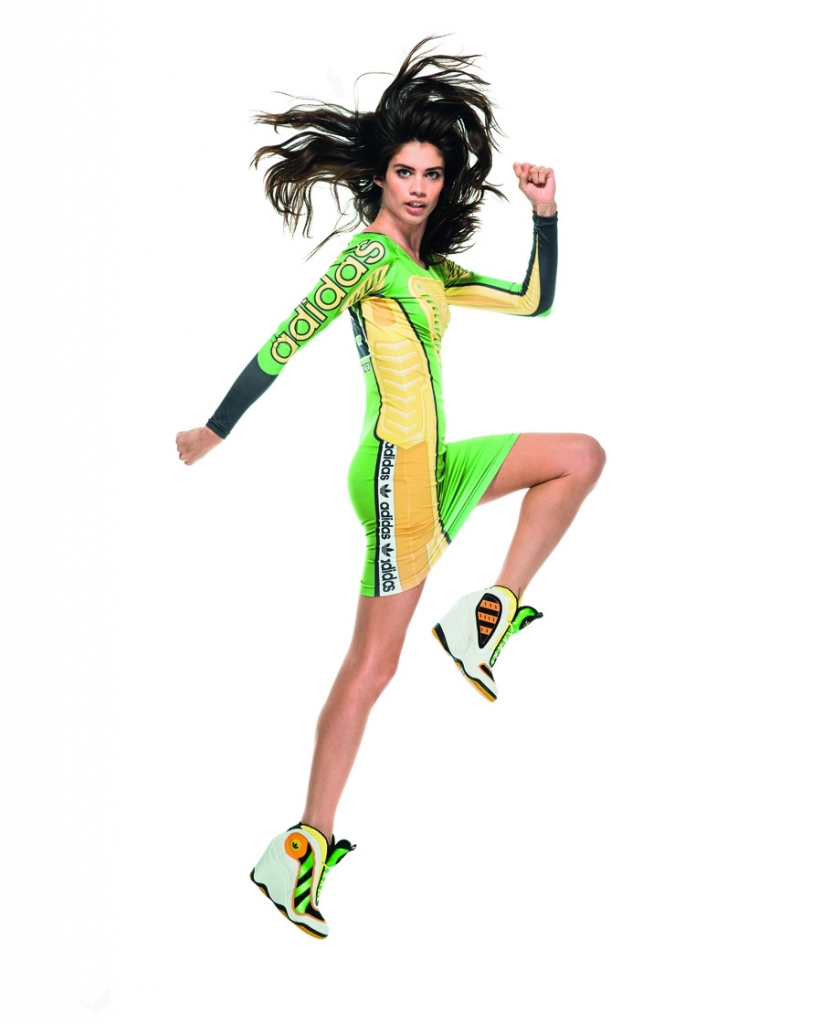 Jeremy Scott firma para adidas