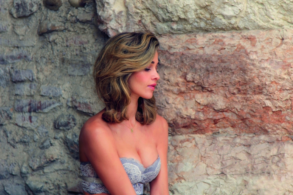 Ana Beatriz Barros repite con Intimissimi