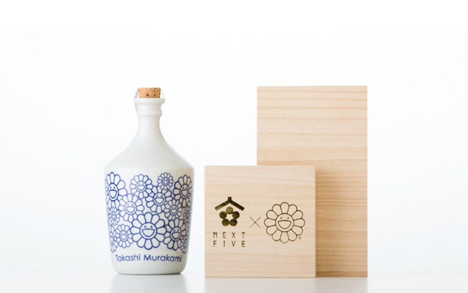 takashi-murakami-sake-bottle-next-5-designboom-03