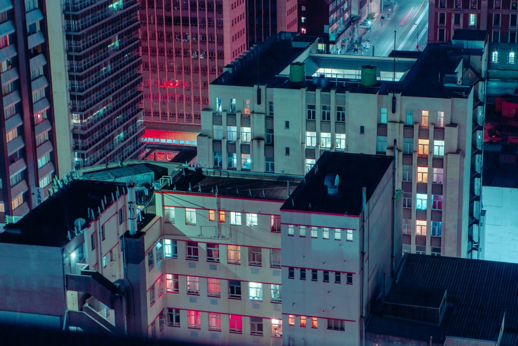Elsa Bleda y el Johannesburgo nocturno
