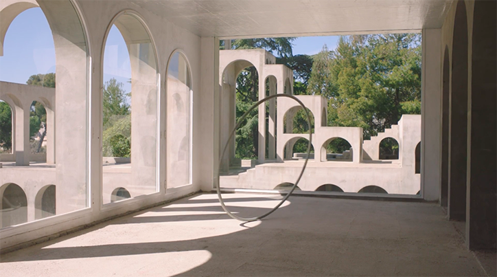 ‘The Wheel’, el fashion film de Querida para Honne