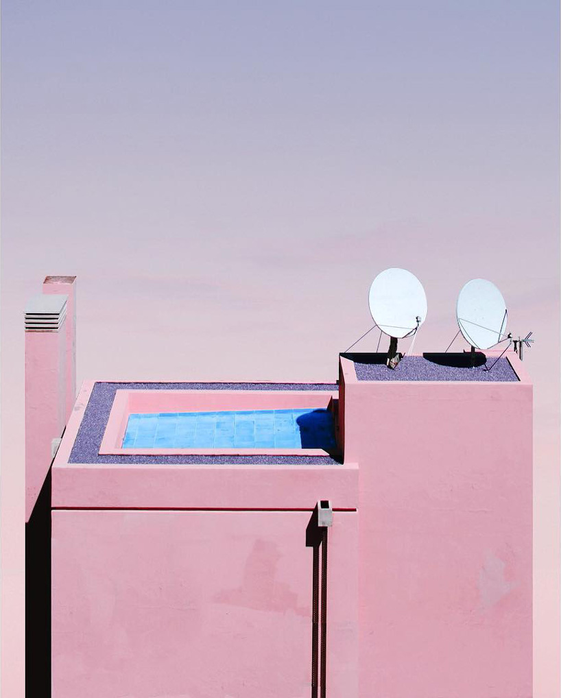 andria-darius-pancrazi-minimalist-pink-summer-photography-designboom-2