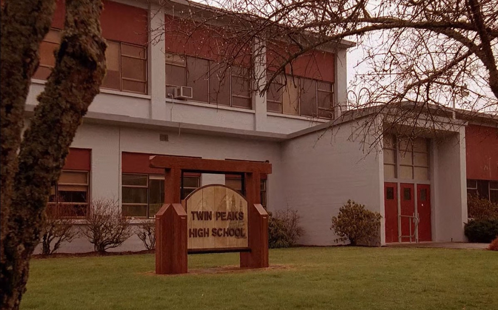 El Twin Peaks High School tiene fecha de demolición