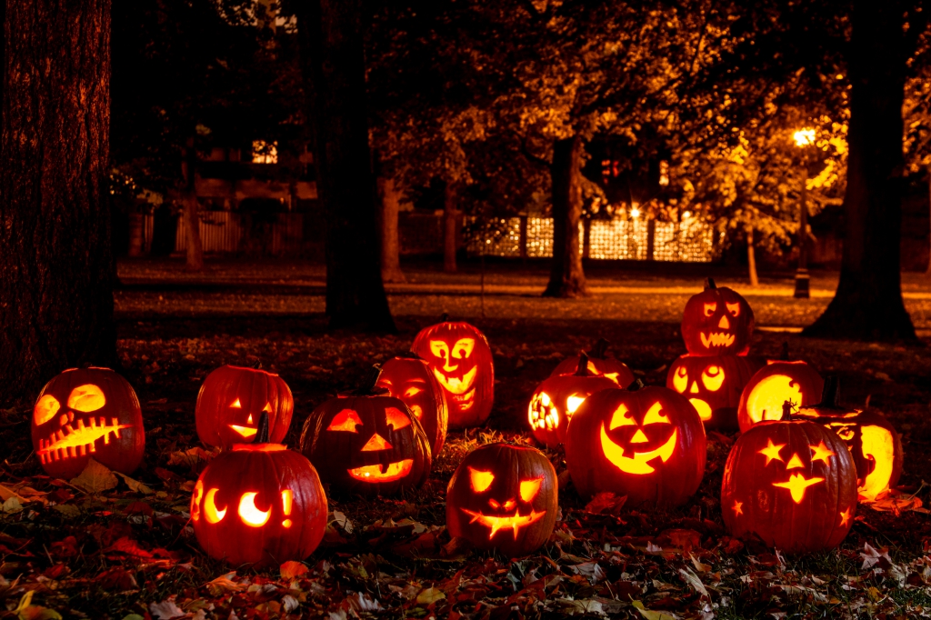 7 planes de Halloween para fiesteros, cinéfilos, sibaritas y los que pasan del tema