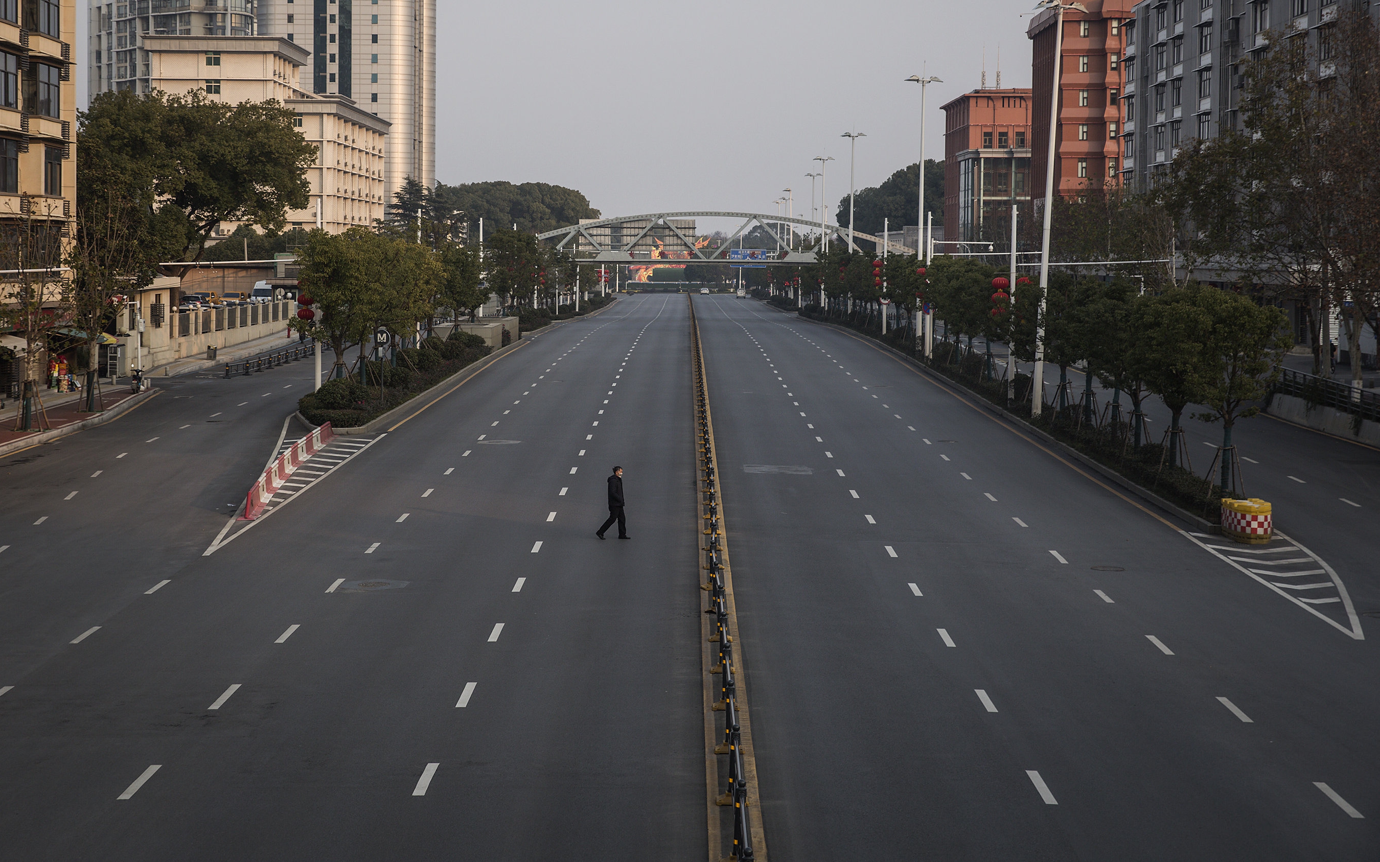 El nuevo corto de NOWNESS nos transporta a las desiertas calles de Wuhan