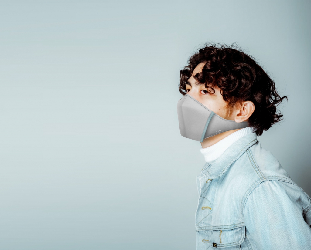 La moda se pone al servicio de una necesidad real: la producción de mascarillas