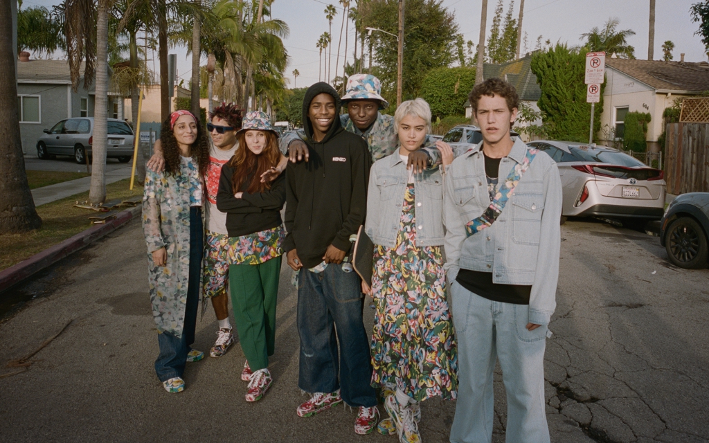 KENZO colorea los modelos más icónicos de Vans en una nueva colección ‘to die for’