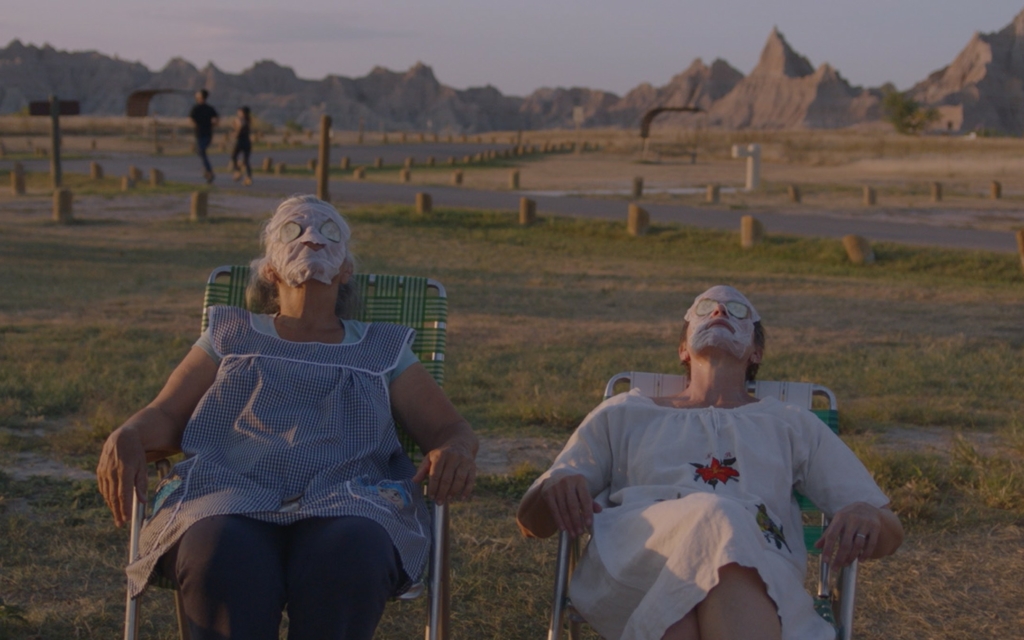 ‘Nomadland’ se marca un triple en los no tan atípicos Oscar 2021