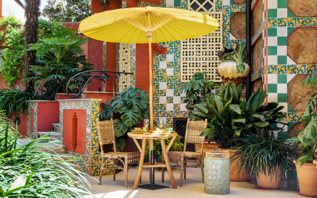 Pasa una noche en la Casa Vicens Gaudí gracias a Airbnb