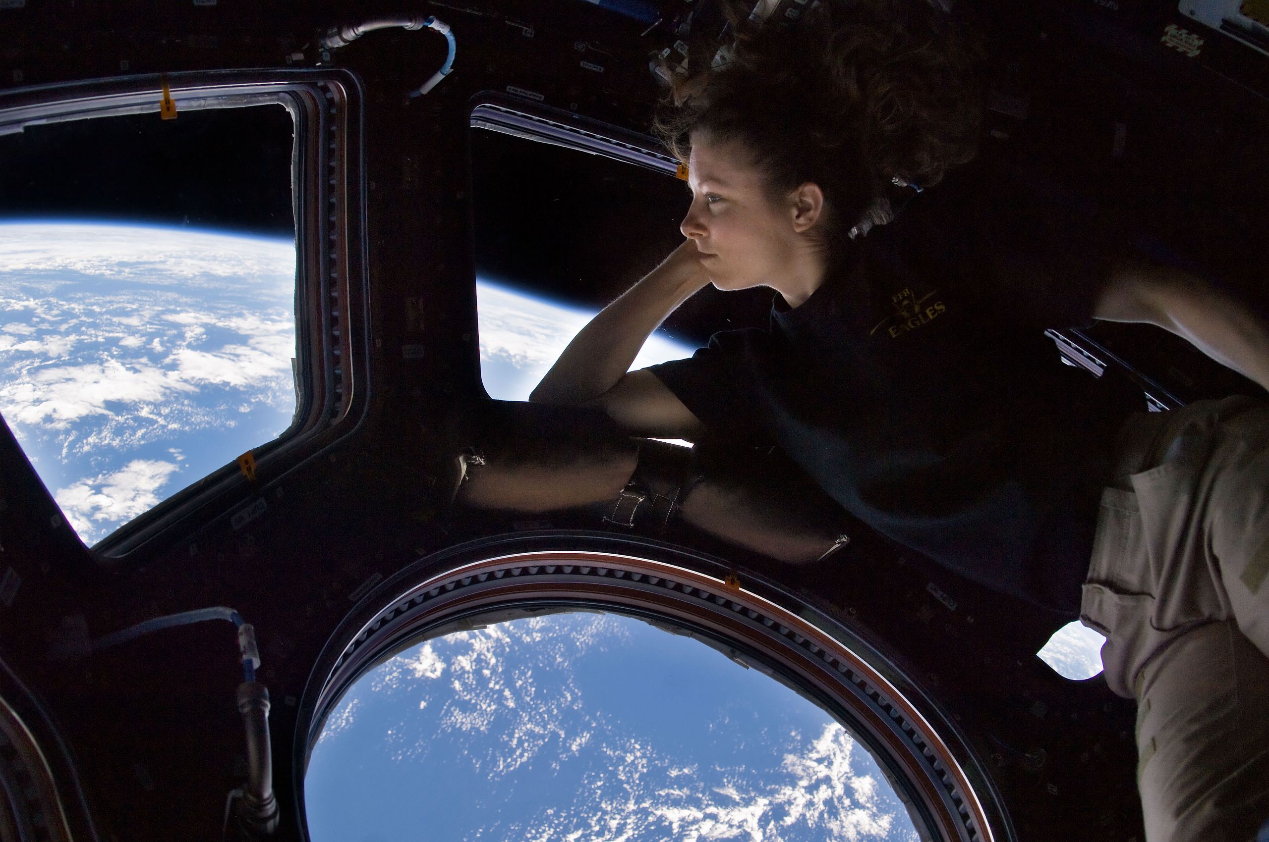 ‘Space Explorers: The ISS Experience’ nos enseña cómo es la vida real en el espacio
