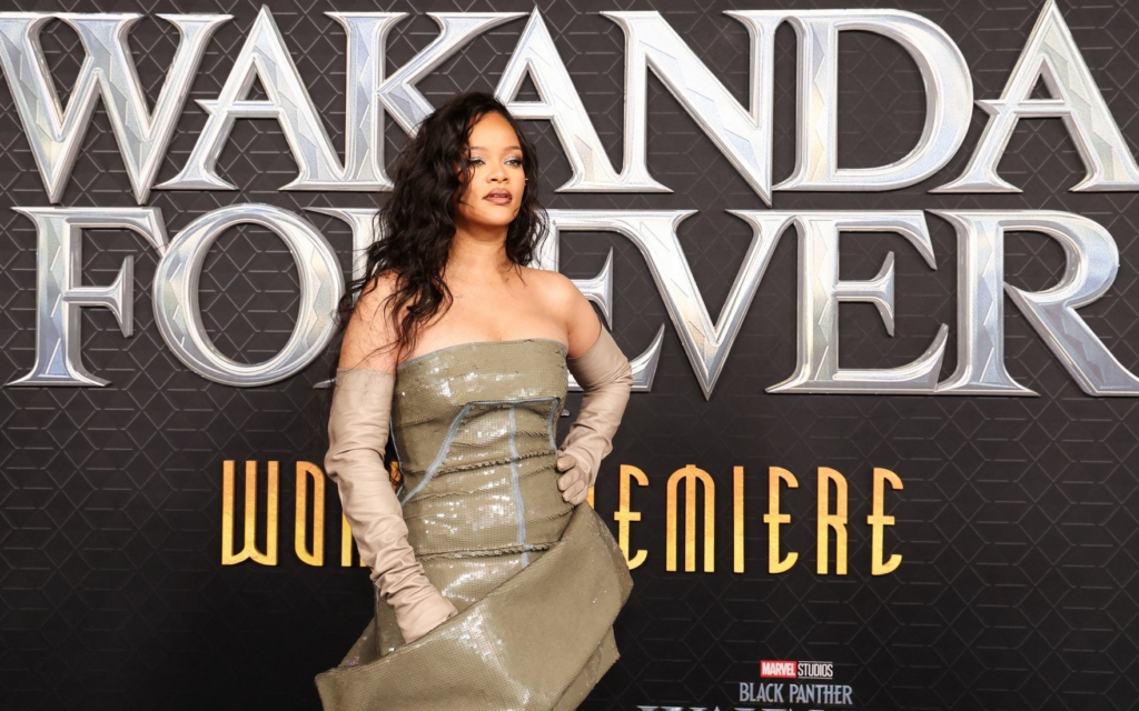 #NewMusicFriday: así suena lo nuevo de Rihanna, Sharon Van Etten, Stormzy…