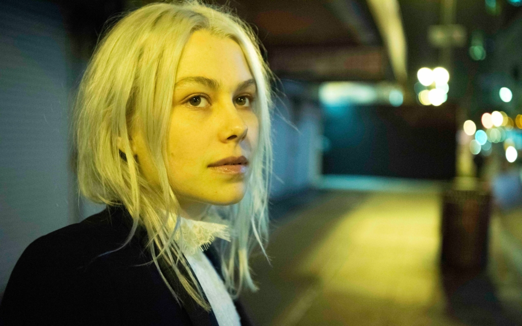 #NewMusicFriday: escucha lo nuevo de Phoebe Bridgers, ROSALÍA, Angèle…