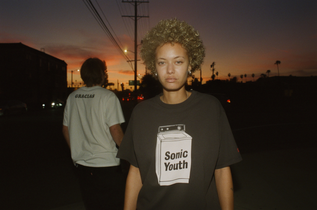 Levi’s rinde homenaje a Sonic Youth con una colección exclusiva