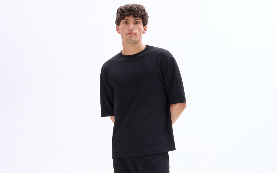 celio estrena la colección Basics & Essentials y hace del «be normal» un manifiesto de estilo