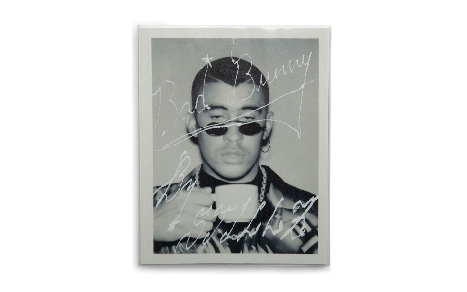 STILLZ inmortaliza a Bad Bunny en un fotolibro convertido en objeto de culto