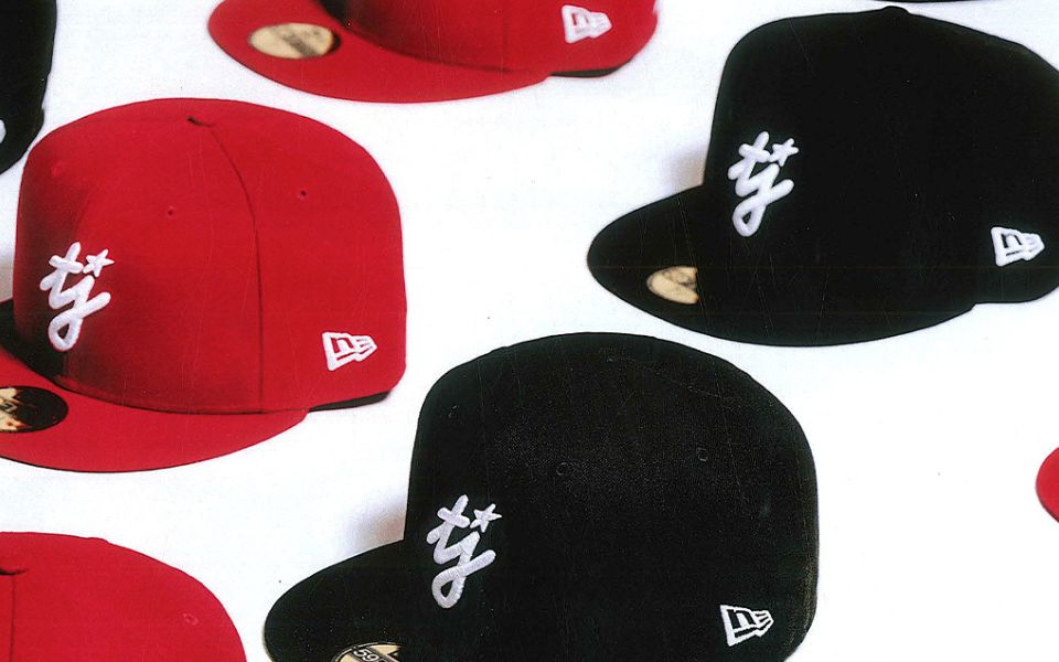 New Era y Twojeys unen fuerzas en su primera colección de gorras