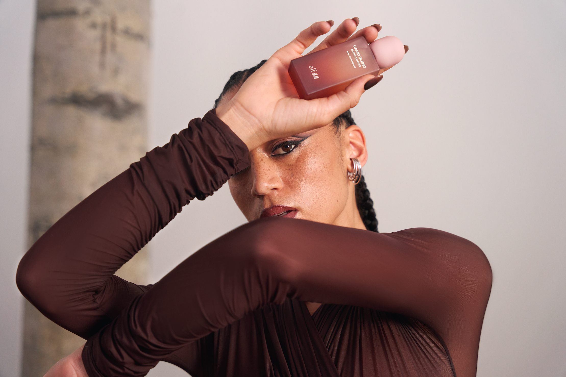 H&M y e.l.f Cosmetics unen fuerzas en una colaboración sensorial única