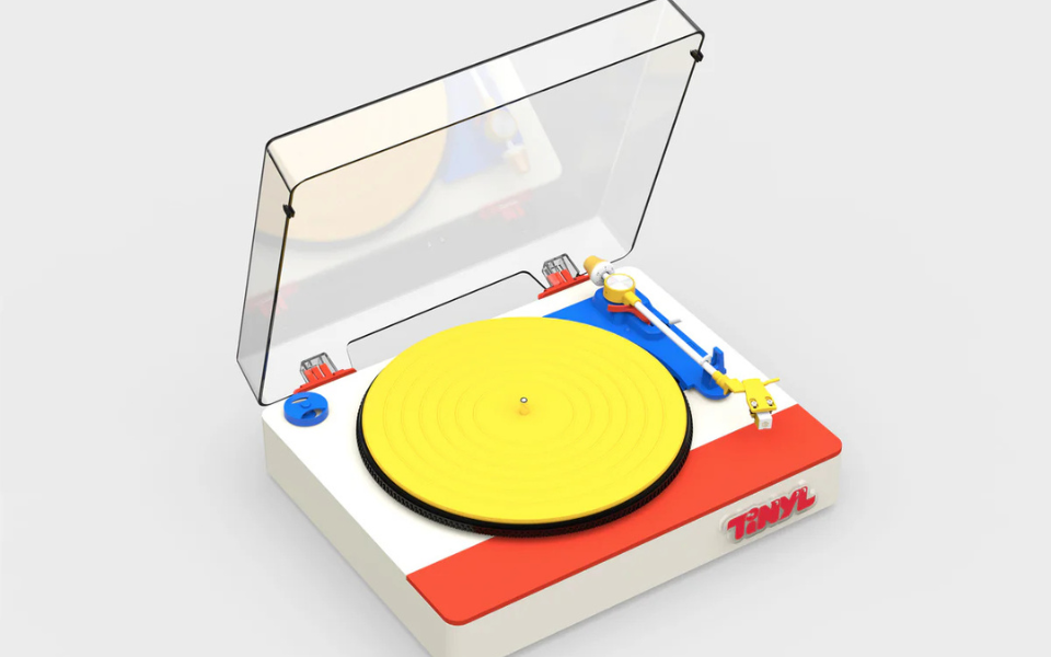 TINYL Play Pro: la nota de color que le faltaba a tu colección de música