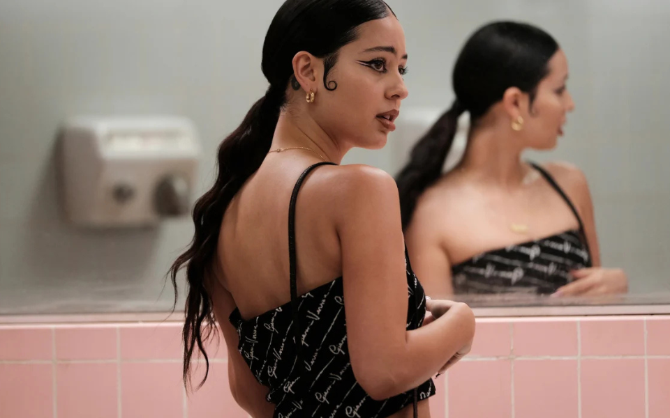 Las quotes más icónicas de Euphoria en forma de tees