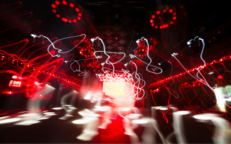 Apolo redefine la experiencia del directo con el sonido inmersivo x Mouse on Mars